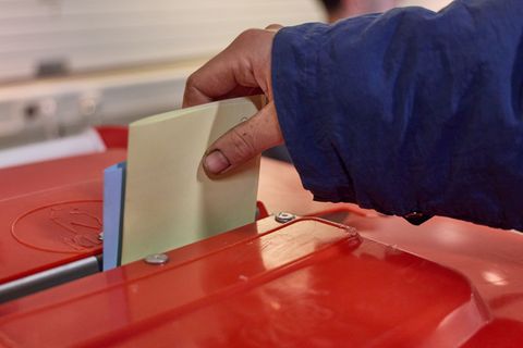 Mecklenburg-Vorpommern hat im Bereich direkte Demokratie laut dem Fachverband "Mehr Demokratie" Nachholbedarf. (Symbolbild) Foto
