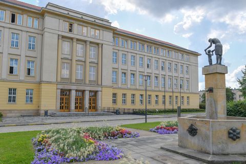 Eisenhüttenstadt kommt nicht zum ersten Mal auf die Leinwand. (Archivbild) Foto: Patrick Pleul/dpa-Zentralbild/ZB
