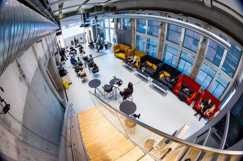 Techfirmen in Deutschland sammeln wieder mehr Geld von Investoren ein. (Archivbild) Foto: Jens Büttner/dpa-Zentralbild/dpa