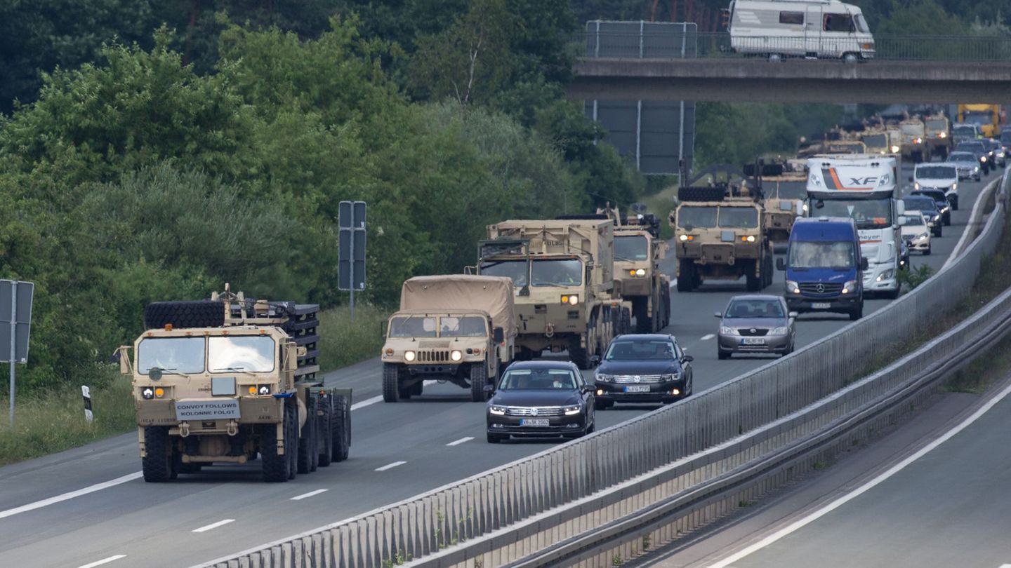 In Notfallsituationen sollen Militärs künftig von bestimmten Regeln für den Güterverkehr ausgenommen werden. (Archivbild) Foto: