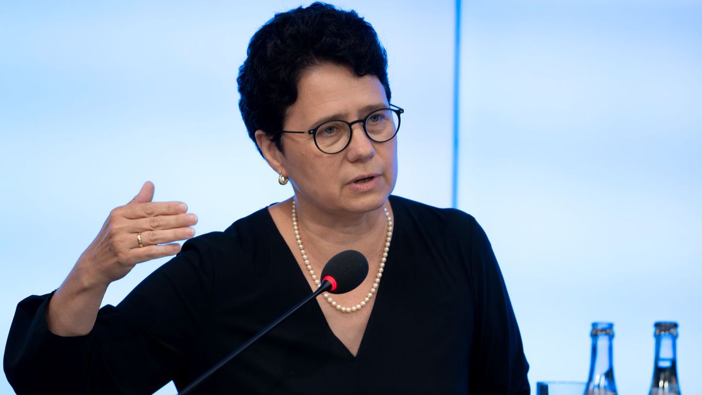 Justizministerin Marion Gentges (CDU) kennt weitere Fälle von weitergegebenen Daten.(Archiv) Foto: Markus Lenhardt/dpa