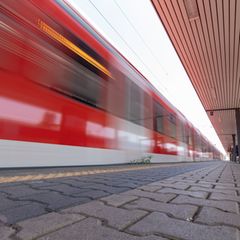 Bauarbeiten hatten eine mehrtägige Vollsperrung nötig gemacht. (Archivbild) Foto: Tim Würz/dpa