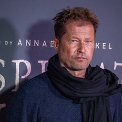 Posierte trotz verlorener Jacke tapfer für die Fotografen: Til Schweiger.