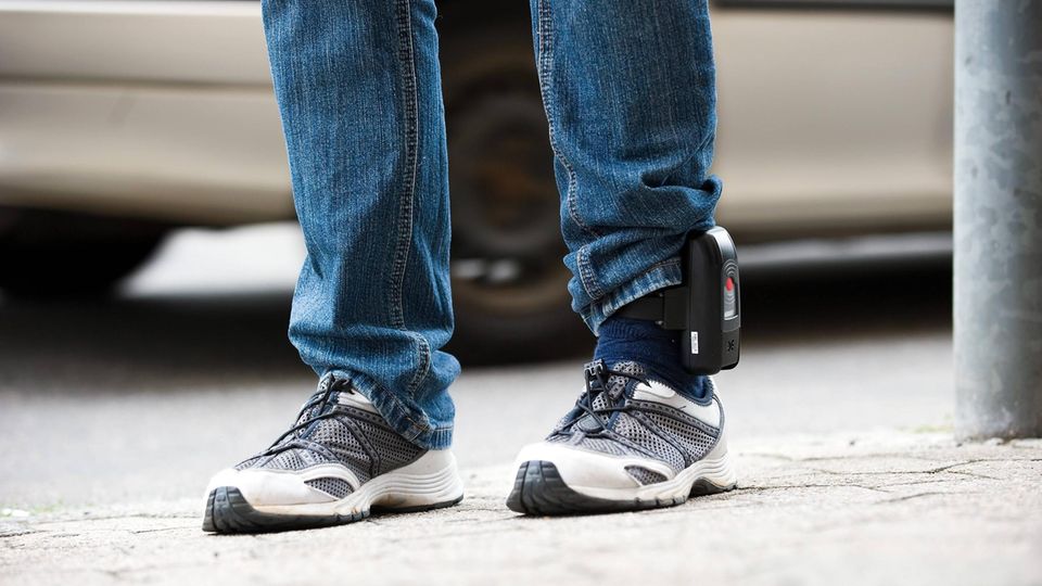 Elektronische Fußfessel