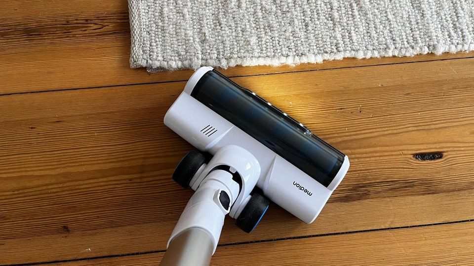 Akku-Staubsauger Test: Medion P400 W+