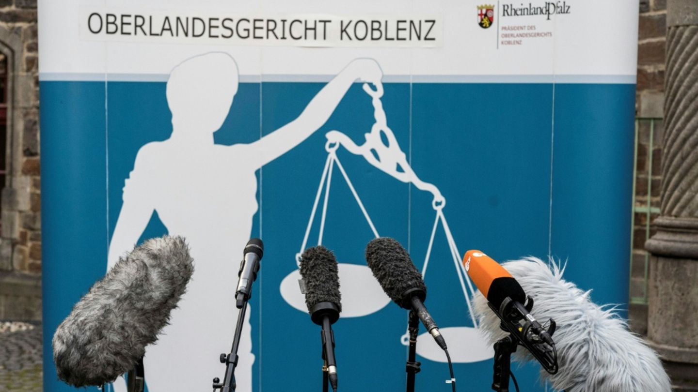 Mikrofone an Oberlandesgericht Koblenz