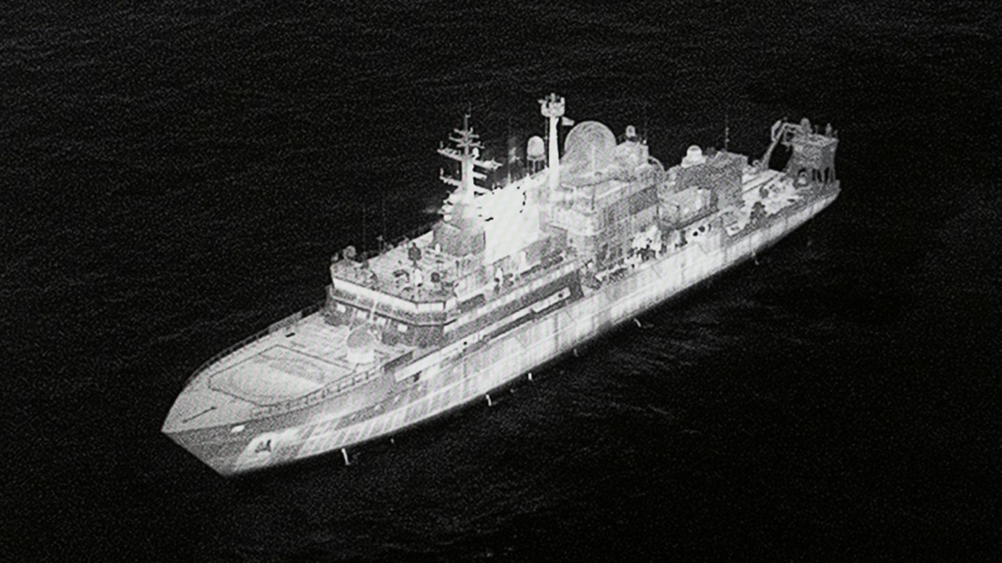 Foto der "Jantar" nördlich von Schottland