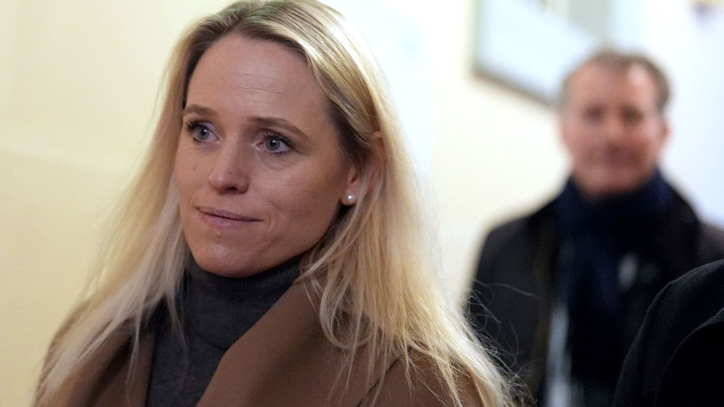 Astrid Have, die neue Frau von Stephan Hensel, sagte vor Gericht als Zeugin aus. Foto: Marcus Brandt/dpa