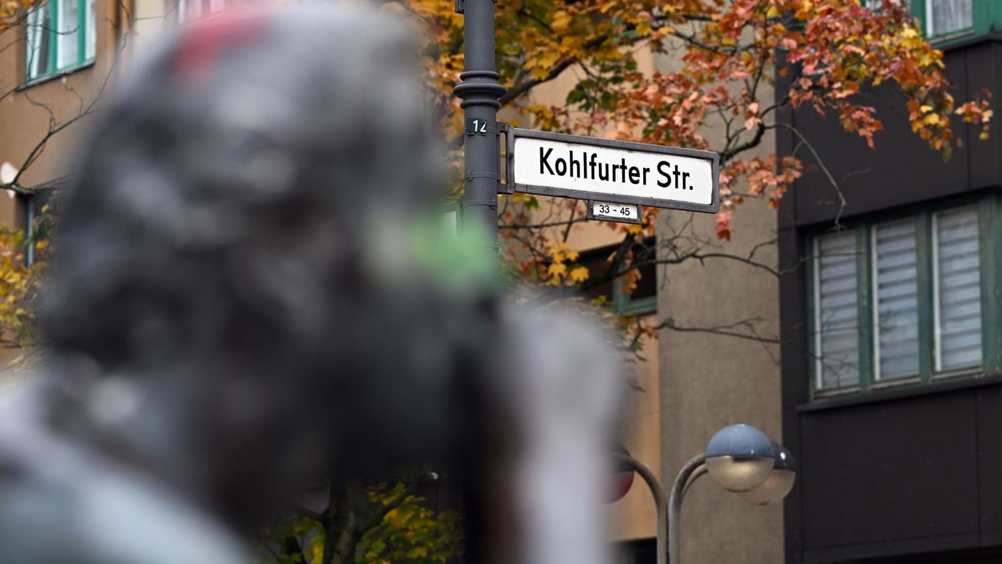 Die Kohlfurter Straße in Kreuzberg wird im Dezember zur Regina-Jonas-Straße. (Archivbild) Foto: Lilli Förter/dpa