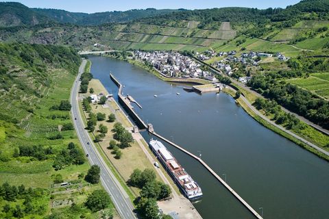 Mosel-Schifffahrtsgebüren sind jetzt Geschichte (Archivbild) Foto: Sascha Ditscher/dpa