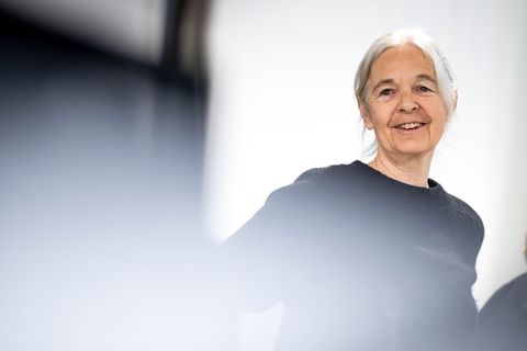 Statt 13 stehen nun noch 8 Tatvorwürfe gegen Daniele Klette im Raum. (Archivbild) Foto: Sina Schuldt/dpa