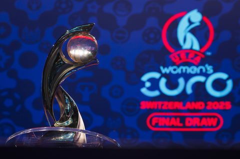 Wo der EM-Pokal 2029 ausgespielt wird, entscheidet sich am 3. Dezember. (Archivbild) Foto: Valentin Flauraud/KEYSTONE/dpa