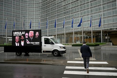 Protest gegen Aufweichung von EU-Digitalregeln in Brüssel