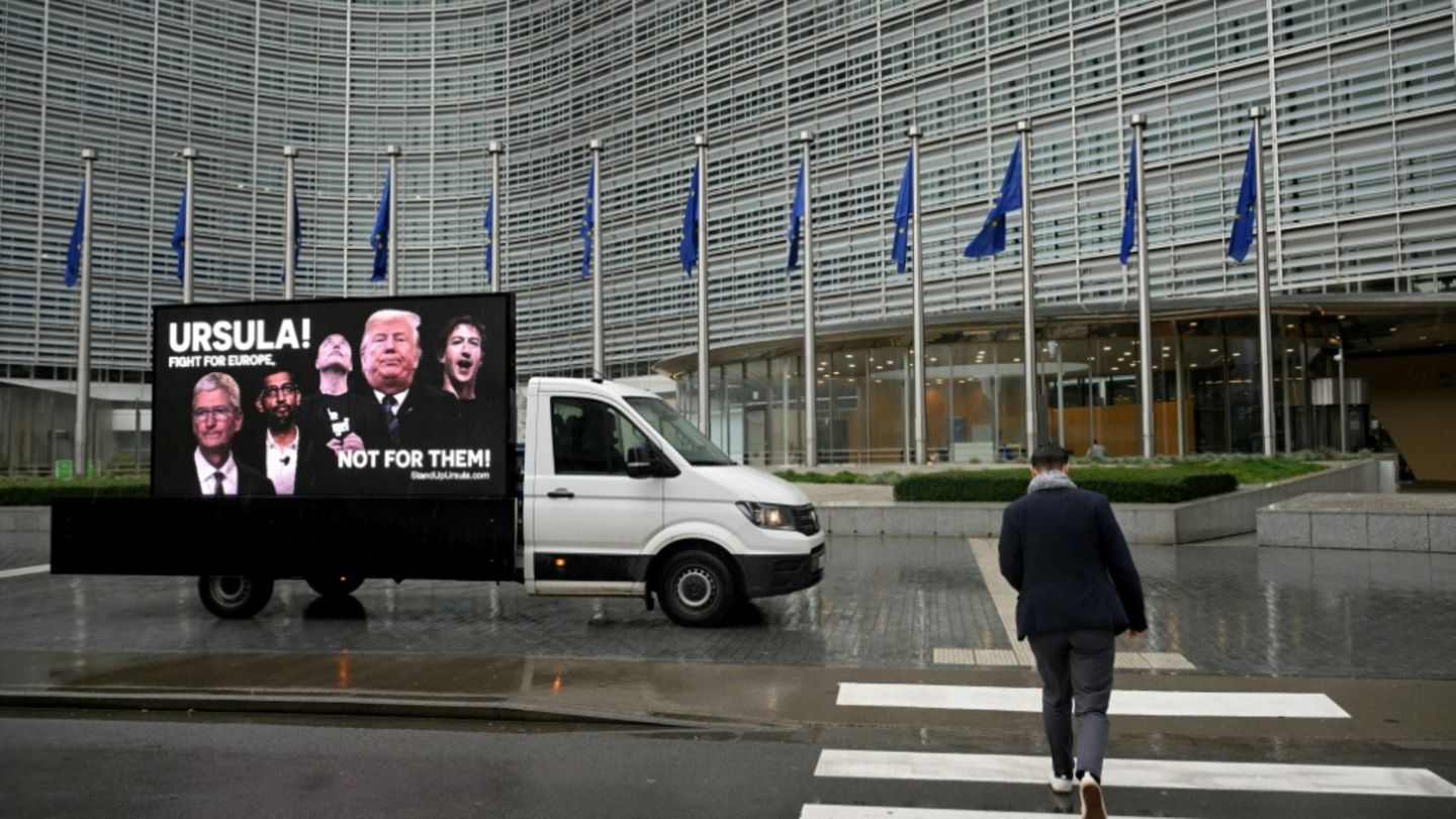 Protest gegen Aufweichung von EU-Digitalregeln in Brüssel