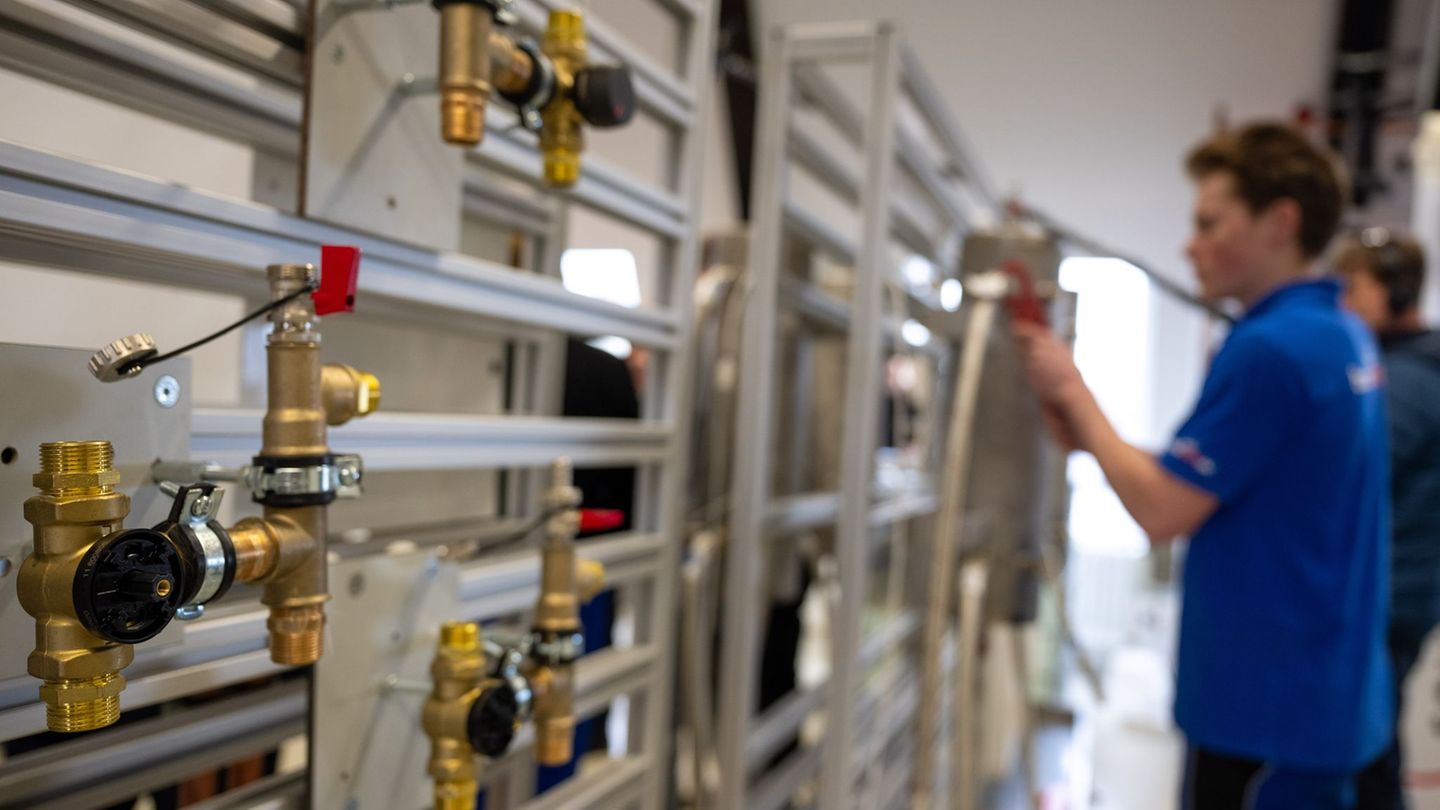 Das Berliner Handwerk fühlt sich bei der Diskussion um die Ausbildungsplatzumlage übergangen. (Archivbild) Foto: Monika Skolimow