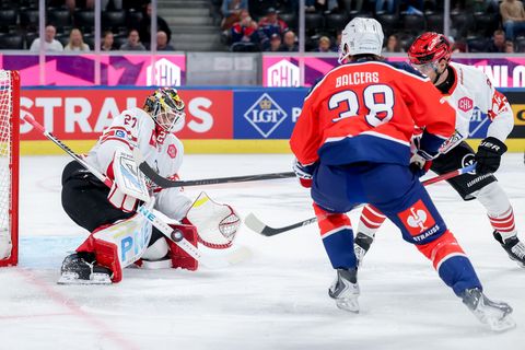 Die Fischtown Pinguins Bremerhaven in der Champions League. Foto: Christian Merz/KEYSTONE/dpa