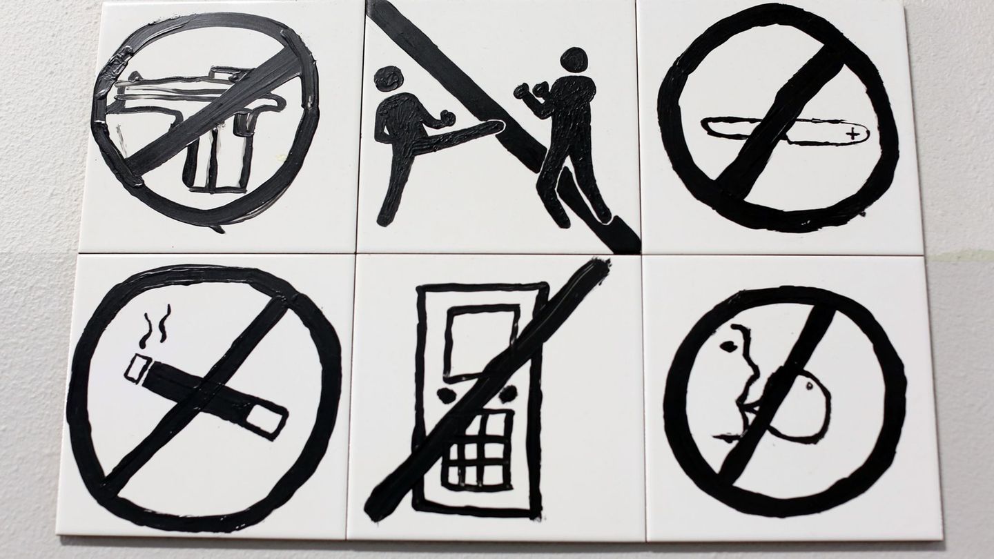 Die Zahl der Straftaten an Niedersachsens Schulen hat zuletzt zugenommen. (Symbolbild) Foto: Kay Nietfeld/dpa