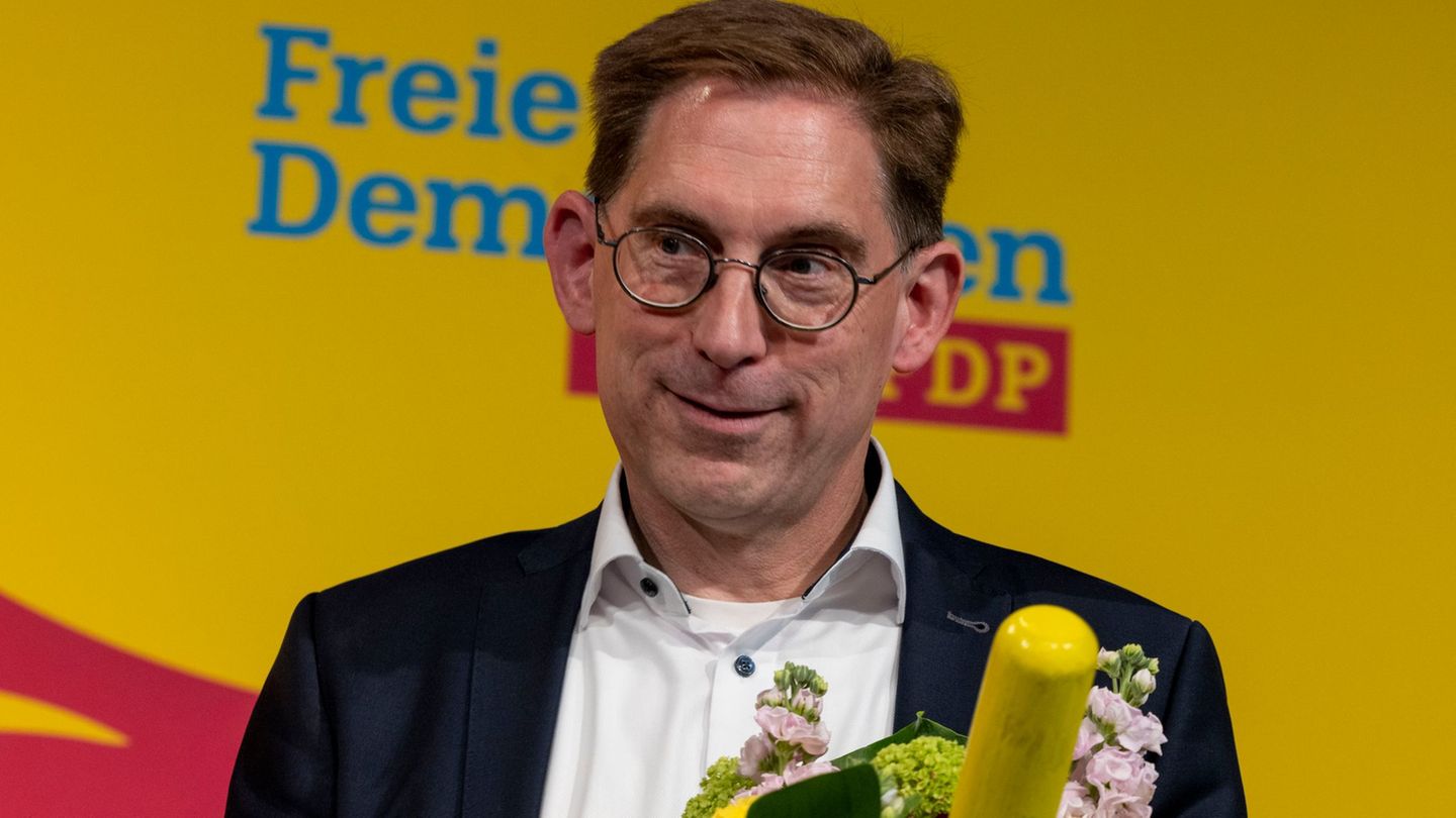 Im anstehenden Kommunalwahlkampf will sich die hessische FDP laut ihres Landeschefs Thorsten Lieb für die Kommunalfinanzen einse
