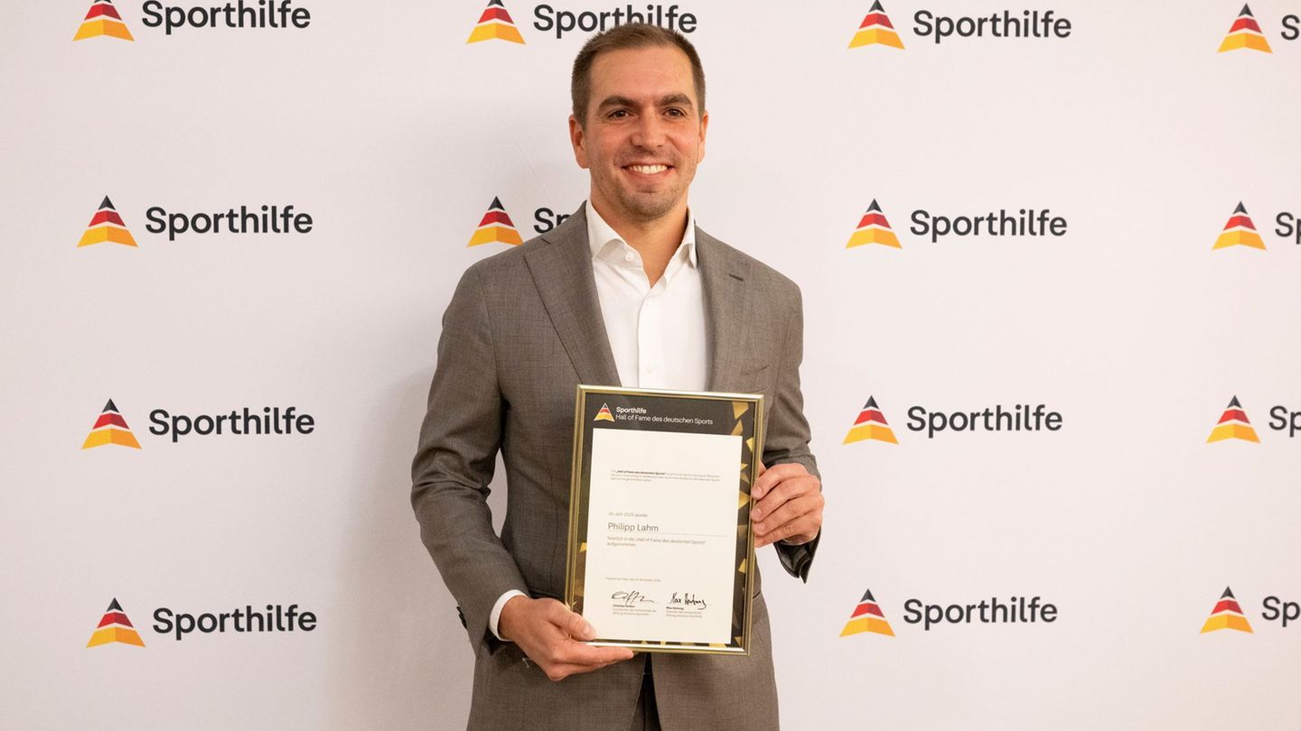 Philipp Lahm. Foto: Boris Roessler/dpa