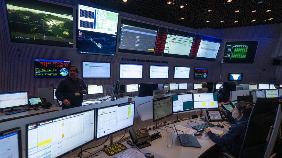 Esa's satellite control center is located in Hesse Esa's satellite control center is located in Hesse