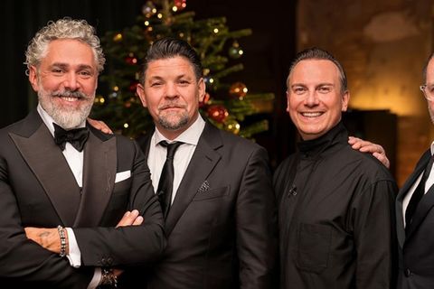 Roland Trettl, Tim Mälzer, Tim Raue und Sepp Schellhorn (v.l.) werden dieses Jahr im Weihnachtsspecial von "Kitchen Impossible