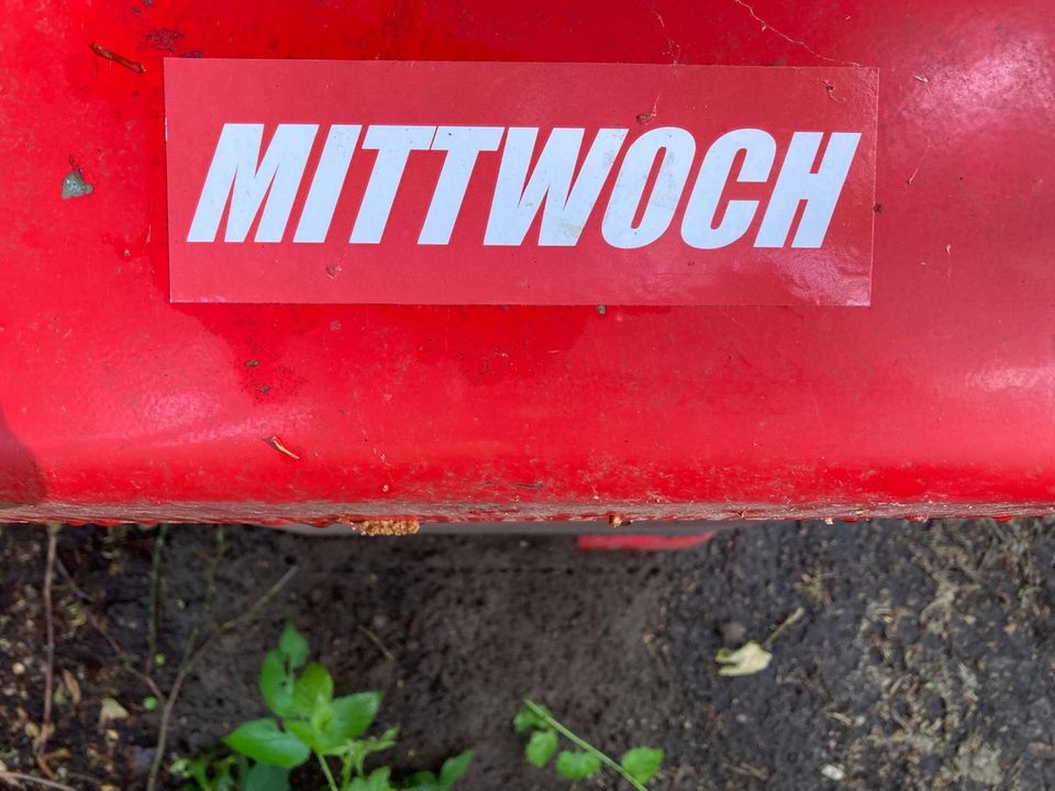 Sticker zum Black Friday: Mittwoch