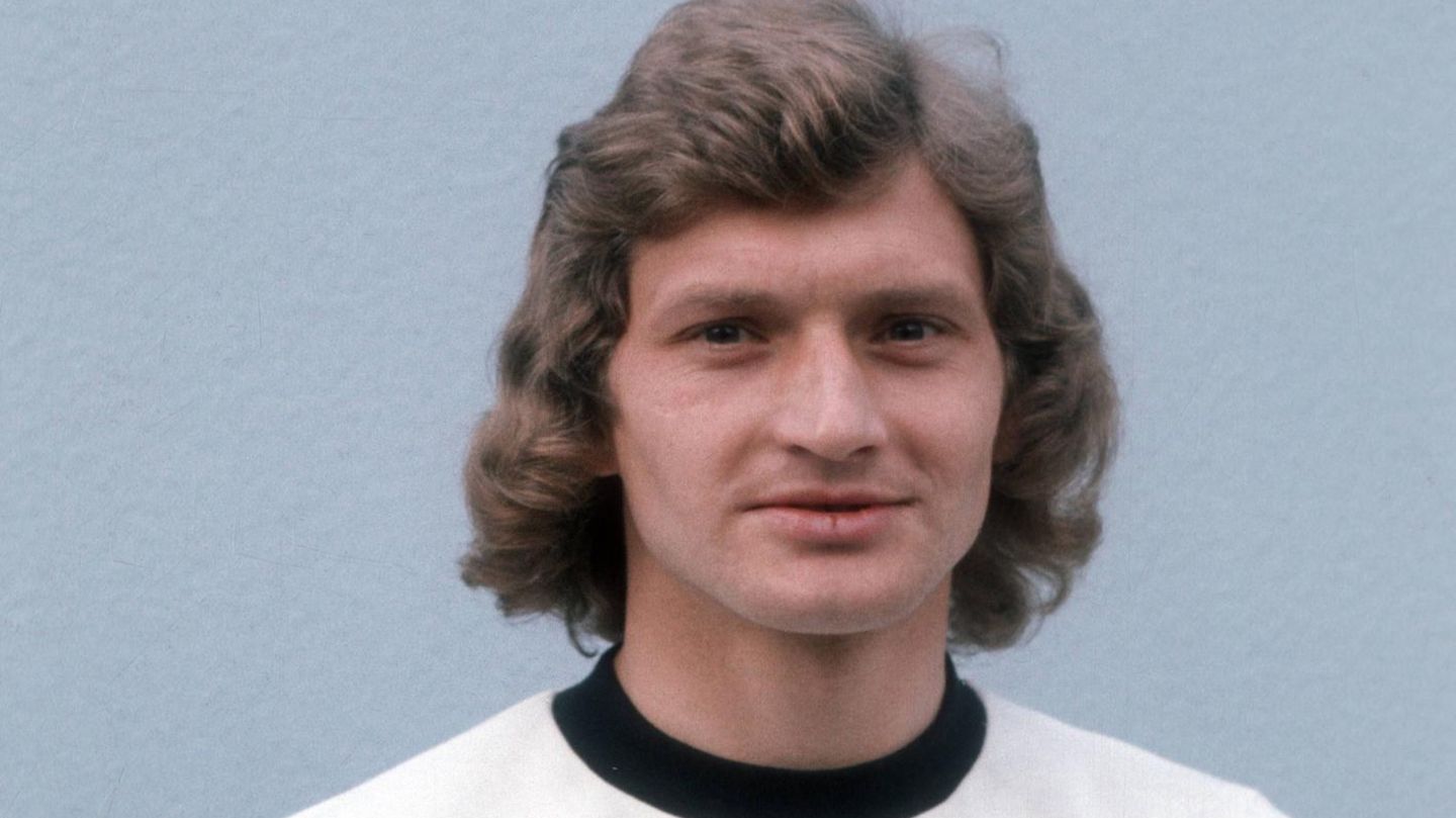 Umrl je Dieter Herzog, nemški nogometni prvak iz leta 1974