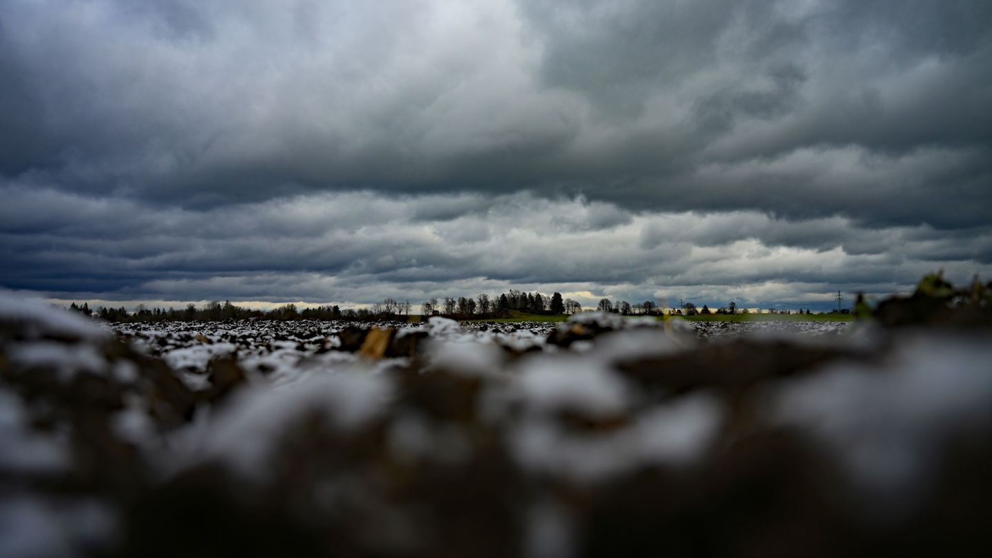 Nach verschneiten Tagen zeigt sich am Wochenende die Sonne. Doch nur von kurzer Dauer. Foto: Malin Wunderlich/dpa
