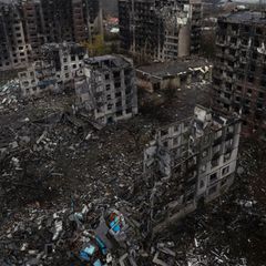 Ruinen in Kostjantyniwka im Osten der Ukraine. Hier fanden schwere Kämpfe zwischen ukrainischen und russischen Truppen statt