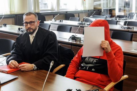 Der 39-Jährige wurde wegen Mordes zu einer lebenslangen Freiheitsstrafe verurteilt. (Archivbild) Foto: Markus Scholz/dpa