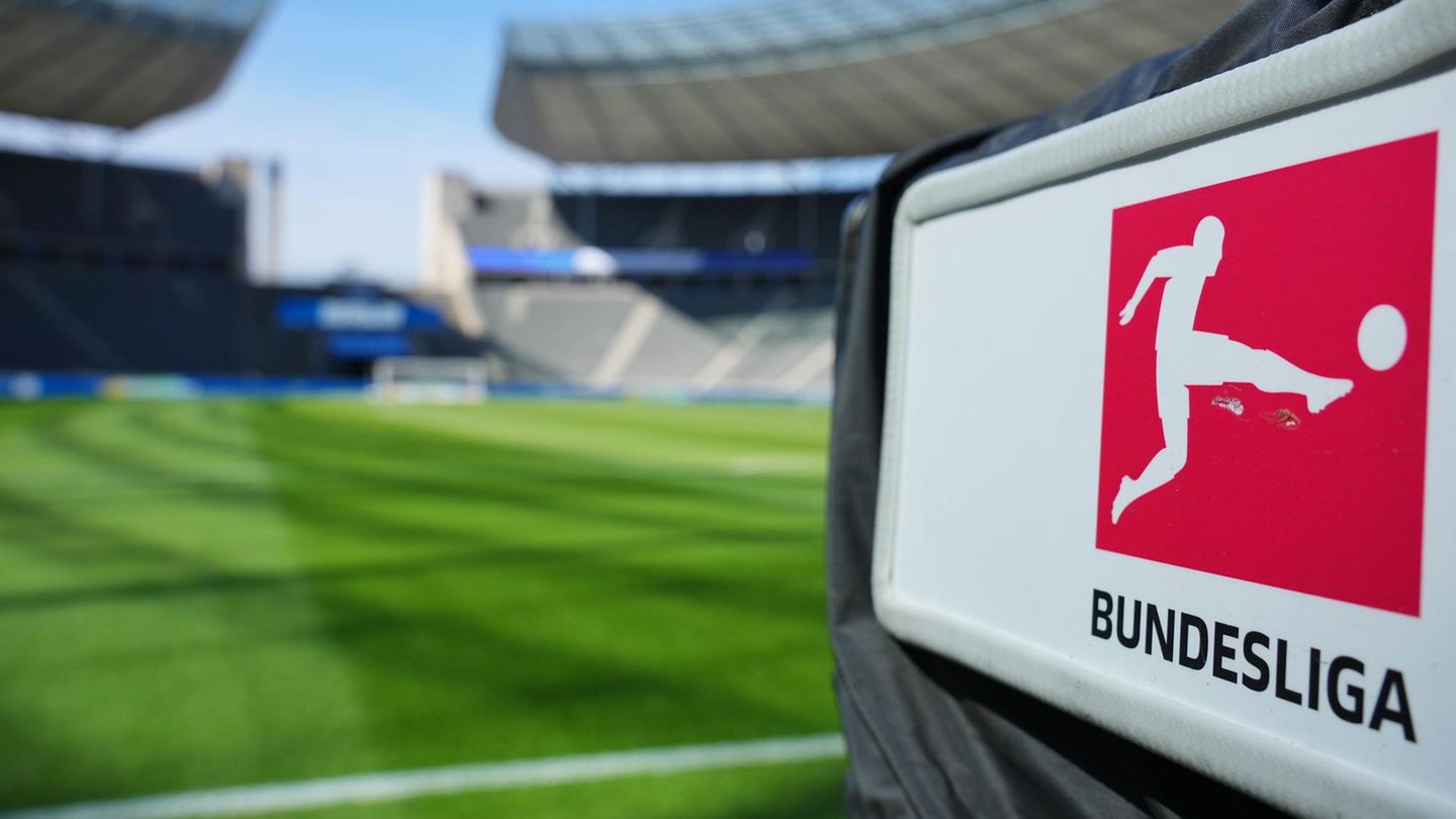 Paramount+ in Amazon prevzemata TV pravice za Ligo prvakov od leta 2027, DAZN in Sky ostajata praznih rok