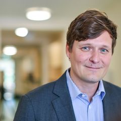 Sachsens Kultusminister Conrad Clemens soll wegen eines Verkehrsverstoßes voraussichtlich im Januar vor Gericht. (Archivbild) Fo