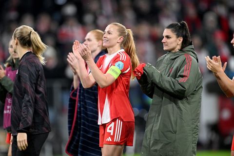 Für die Fußballerinnen des FC Bayern gibt es in der Champions League weiter Grund zur Freude. Foto: Jens Niering/dpa