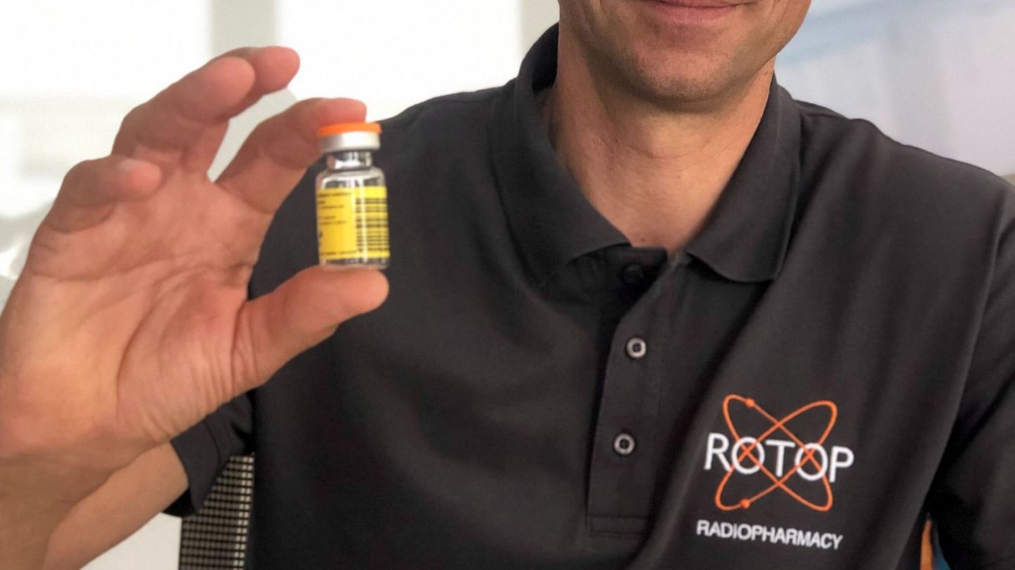 Die Firma Rotop Pharmaka GmbH in Dresden-Rossendorf weitet ihre Produktion von Radiopharmaka aus (Archivbild). Foto: Christiane