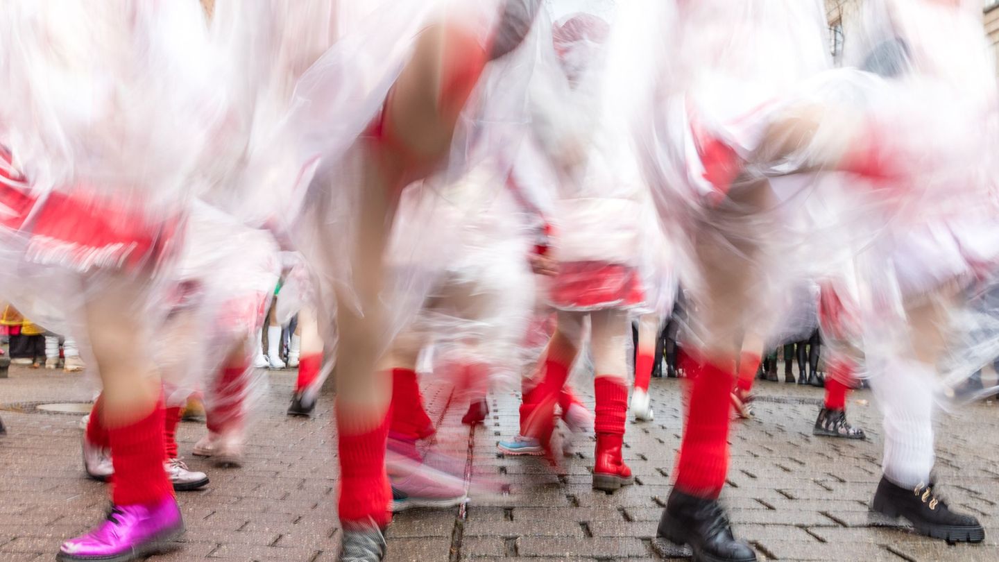 Am 11.11. sind die Karnevalisten in die Saison gestartet. (Archivbild) Foto: Frank Hammerschmidt/dpa