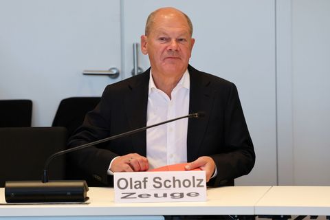 Ex-Kanzler Olaf Scholz (SPD) sagte im Schweriner Untersuchungsausschuss zur Nord Stream 2-Pipeline für russisches Erdgas aus. Fo
