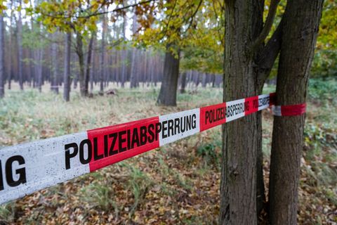 Am Donnerstag soll die Bombe durch den Kampfmitteilbeseitigungsdienst des Landes Brandenburg entschärft werden. (Archivbild) Fot