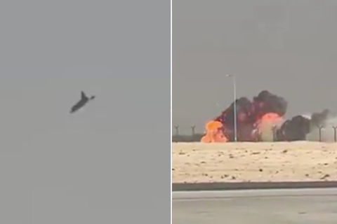 Kampfjet rast zu Boden und geht in Feuerwolke auf