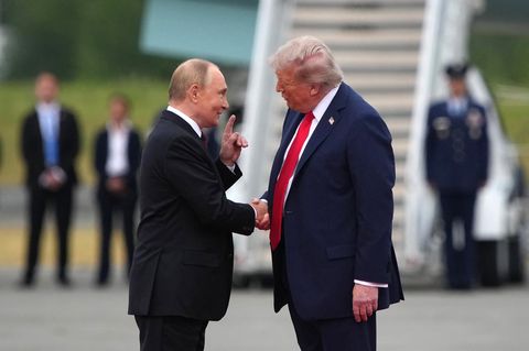 Wladimir Putin und Donald Trump in Alaska