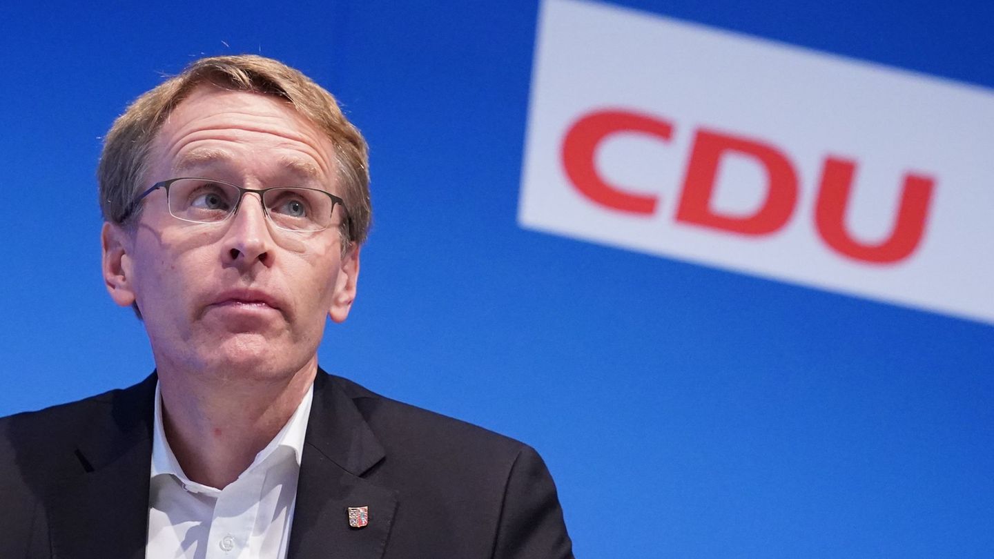 Ministerpräsident Daniel Günther kandidiert erneut für den CDU-Landesvorsitz. (Archivbild) Foto: Marcus Brandt/dpa