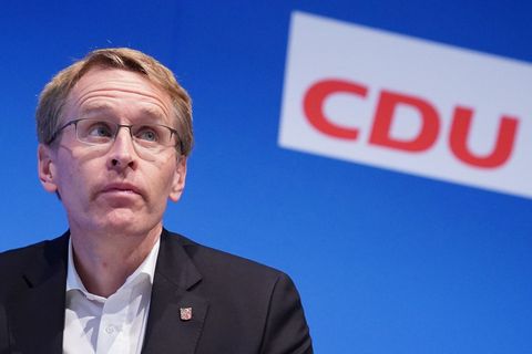 Ministerpräsident Daniel Günther kandidiert erneut für den CDU-Landesvorsitz. (Archivbild) Foto: Marcus Brandt/dpa