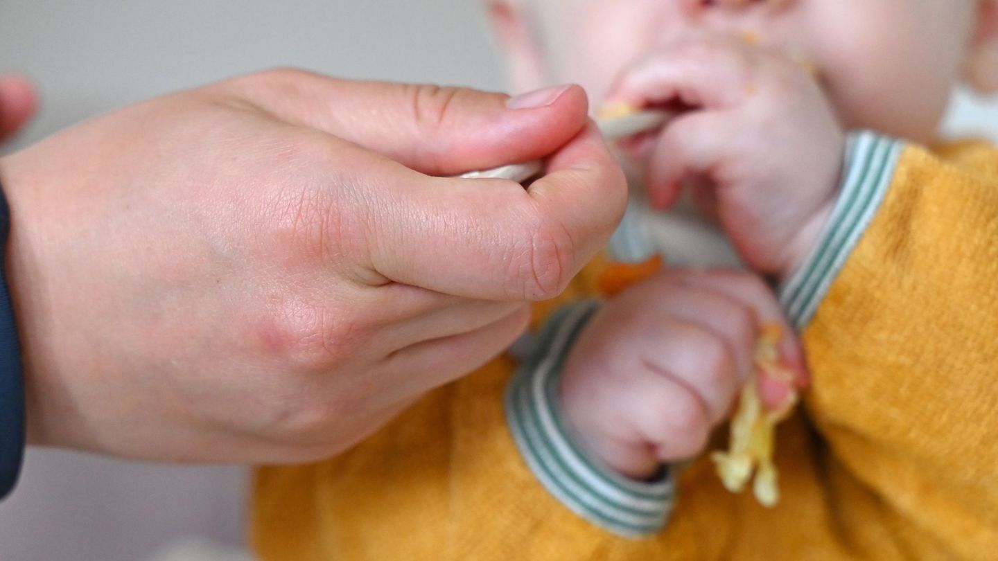 Familienpolitik-Ein-politischer-Papa-k-mpft-gegen-das-Kinderstartgeld-Aus