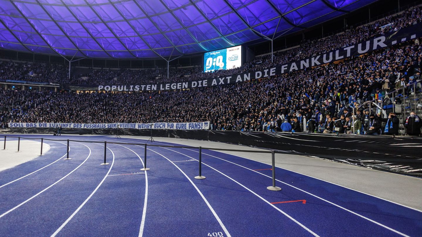Fu-ball-Hertha-Chef-ber-Proteste-Fu-ballkultur-aufrechterhalten-