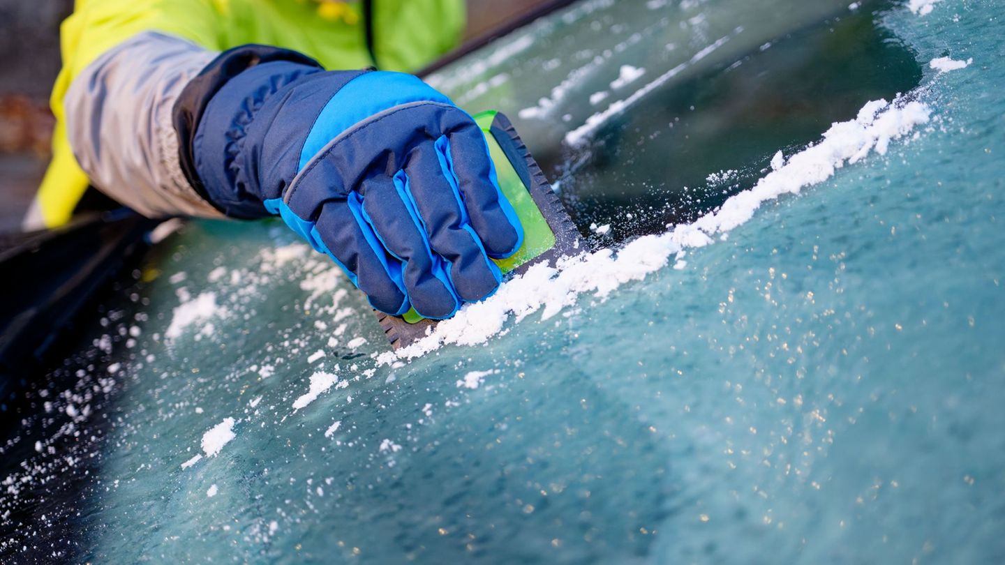 Der Winter zieht in Baden-Württemberg ein. Doch am Wochenende zeigt sich auch die Sonne. Foto: Uwe Anspach/dpa