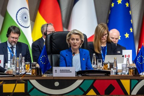 EU-Kommissionschefin Ursula von der Leyen tauschte sich zuletzt mit Wolodymyr Selenskyj aus. Foto: Michael Kappeler/dpa-Pool/dpa