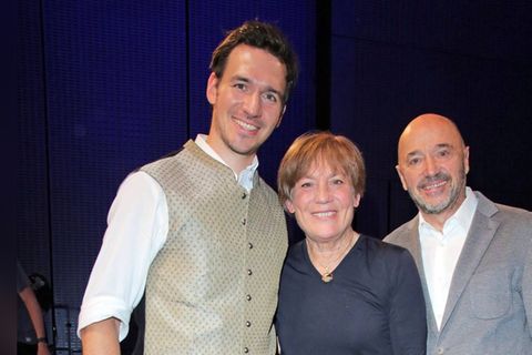 Felix Neureuther mit seinen Eltern, Rosi Mittermaier und Christian Neureuther.