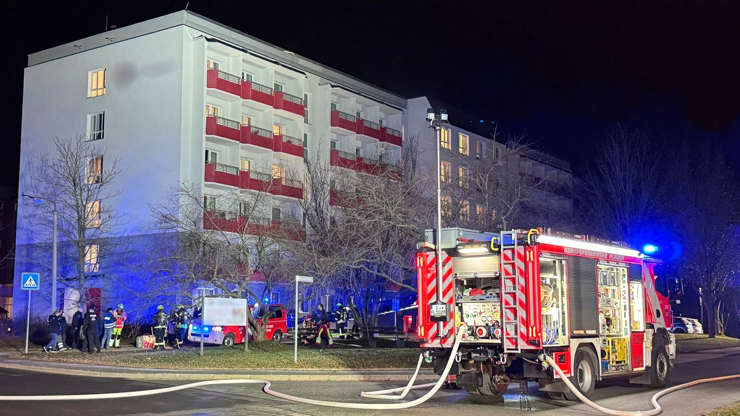Bei dem Brand kam am Abend ein 81 Jahre alter Mann ums Leben. Foto: Stephan Fricke/News5/dpa