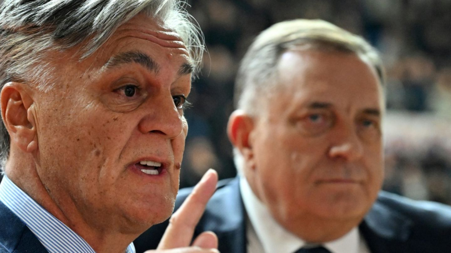 SNSD-Kandidat Sinisa Karan (links)