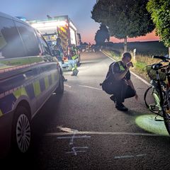 Immer wieder flüchten die Verursacher tödlicher Unfälle vom Unfallort. (Archivbild) Foto: Martin Wichmann/dpa