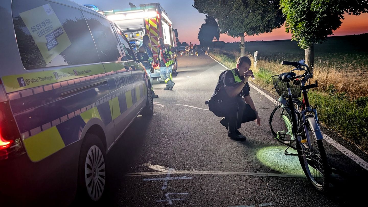 Immer wieder flüchten die Verursacher tödlicher Unfälle vom Unfallort. (Archivbild) Foto: Martin Wichmann/dpa